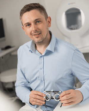 dr n. med. Bartosz Guźmiński